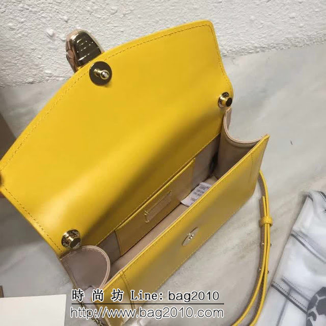 BVLGARI寶格麗 專櫃新款 蛇頭扣環 單層蛇頭包 單肩斜挎包 B39174 FYD1363
